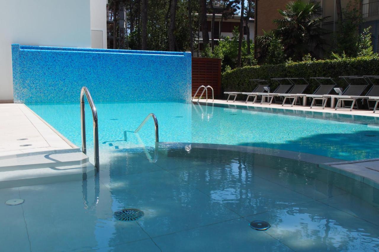 Hotel Bella Venezia Mare 4*